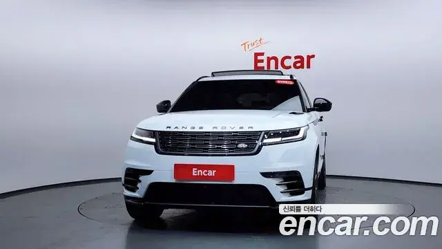 Land Rover Range Rover Velar 2024 — Photo 3/20