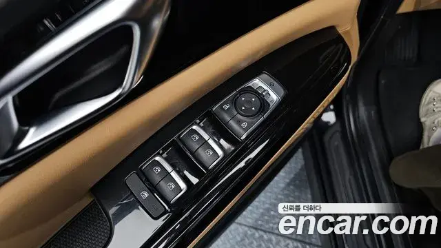 Kia Carnival 2023 — Şəkil 9/20