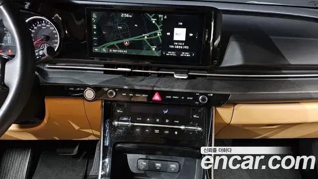 Kia Carnival 2023 — Şəkil 19/20