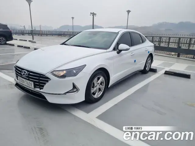 Hyundai Sonata Hybrid 2020 — ფოტო 10/20