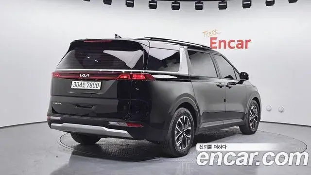 Kia Carnival 2022 — Фото 1/20