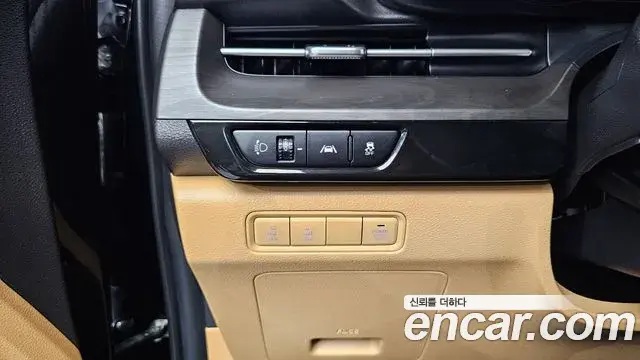 Kia Carnival 2022 — Фото 14/20