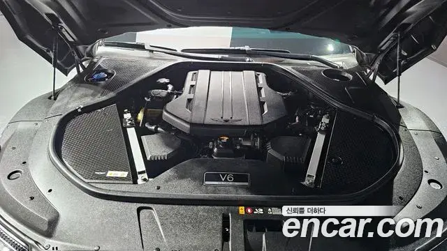 Genesis G90 2022 — Photo 6/20