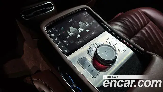 Genesis G90 2022 — Photo 9/20
