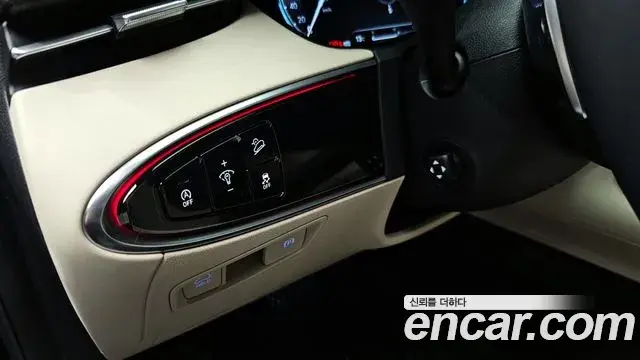 Genesis GV70 2023 — Photo 18/20