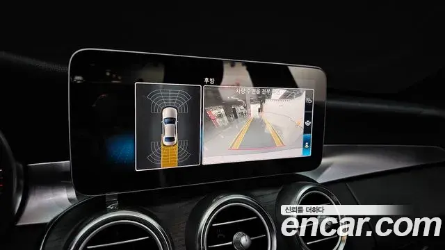 Mercedes-Benz C-Class 2019 — ფოტო 11/20