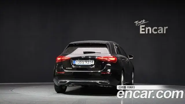 Mercedes-Benz A-Class 2025 — Şəkil 14/20