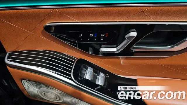 Mercedes-Benz S-Class 2022 — ფოტო 15/20