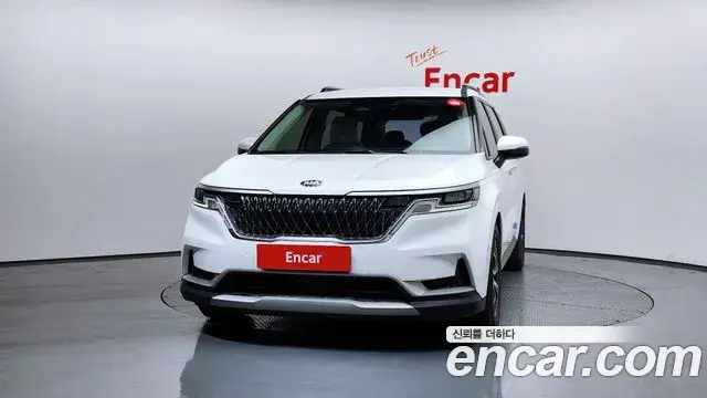 Kia Carnival 2021 — Photo 3/20