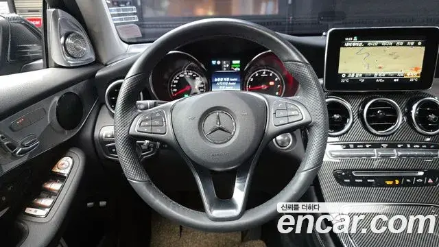 Mercedes-Benz GLC-Class 2019 — Şəkil 16/20