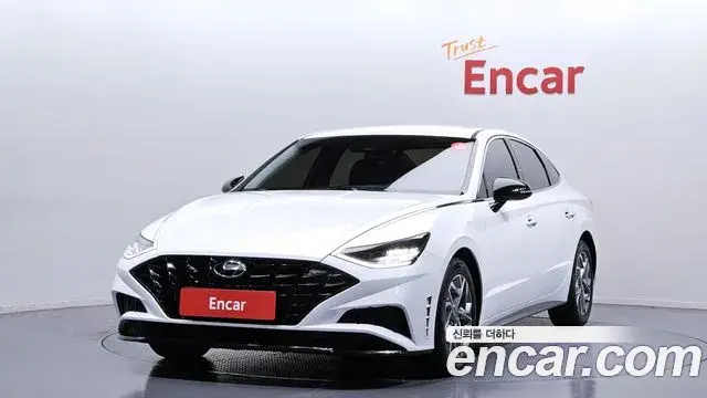 Hyundai Sonata Hybrid 2022 — Photo 4/20
