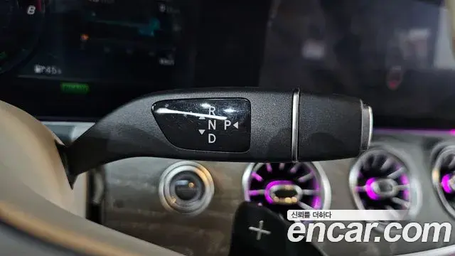 Mercedes-Benz CLS-Class 2020 — ფოტო 9/20