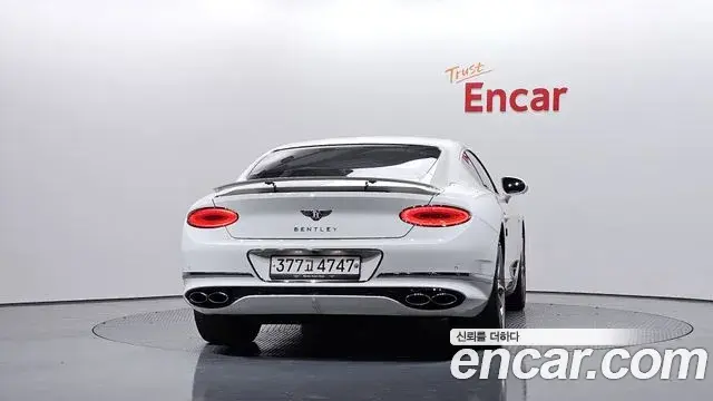 Bentley Continental GT 2020 — Şəkil 2/20