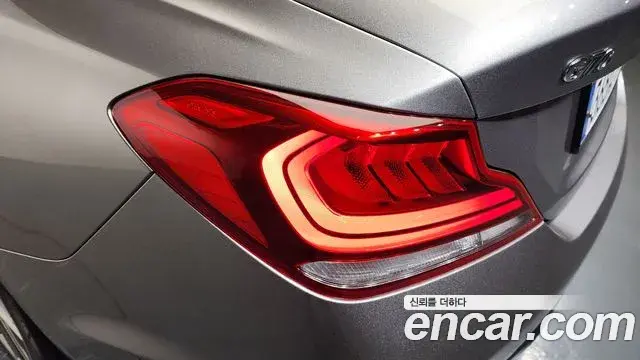 Genesis G70 2019 — Şəkil 8/32