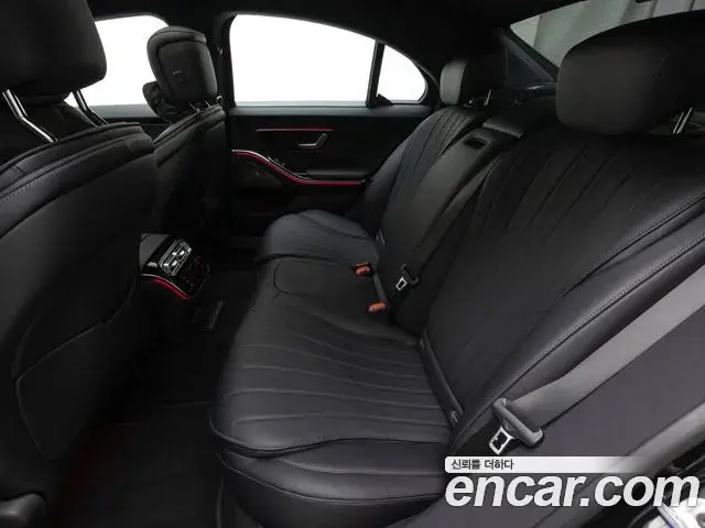 Mercedes-Benz S-Class 2025 — Photo 7/20