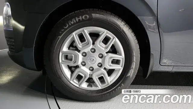 Hyundai Staria 2022 — Photo 5/20