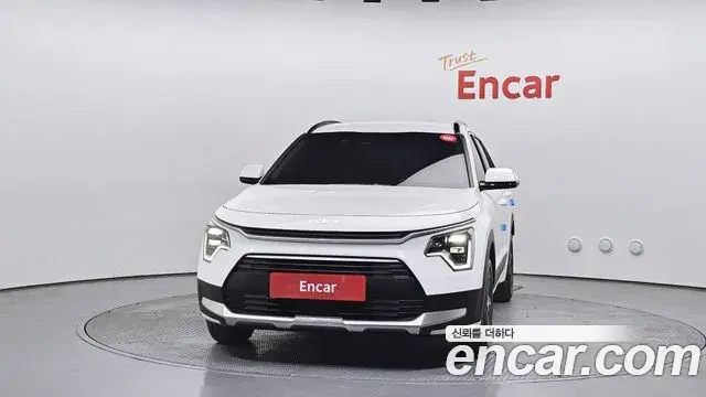 Kia Niro 2026 — ფოტო 22/30