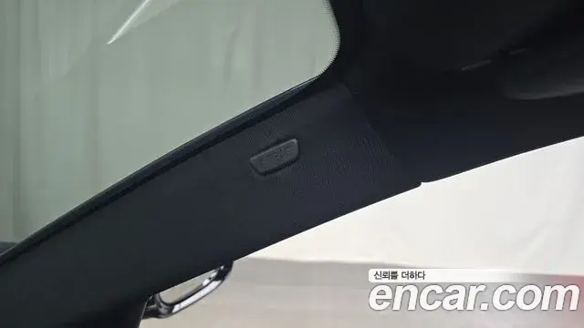 BMW 5 Series 2019 — Şəkil 19/32