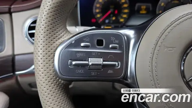 Mercedes-Benz S-Class 2019 — ფოტო 19/20