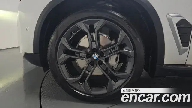 BMW X5 2024 — Photo 5/20