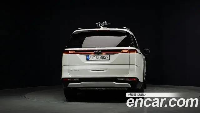 Kia Carnival 2022 — Photo 4/20