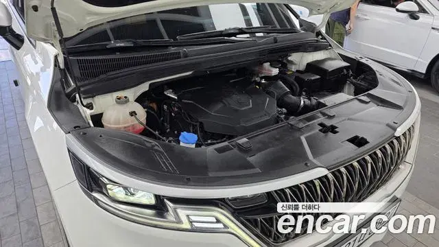 Kia Carnival 2022 — Photo 6/20