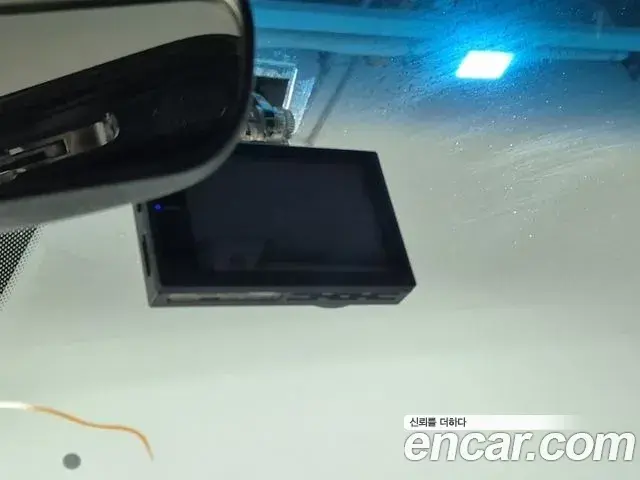 Hyundai Staria 2022 — Фото 15/18