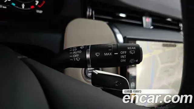 Land Rover Discovery Sport 2025 — ფოტო 24/39