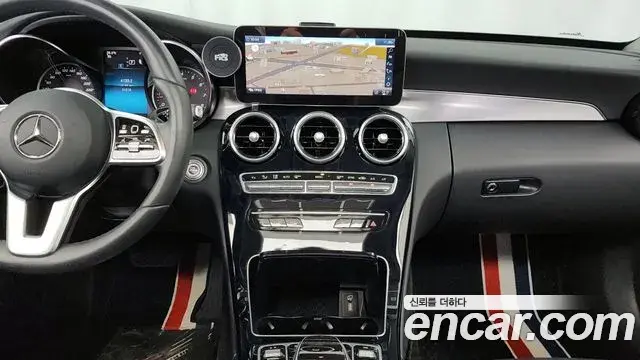 Mercedes-Benz C-Class 2020 — Фото 14/20