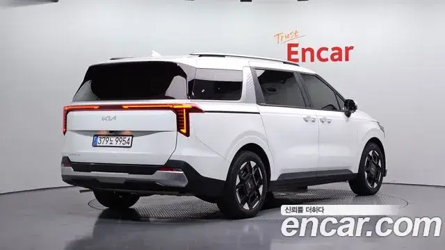 Kia Carnival, 2024