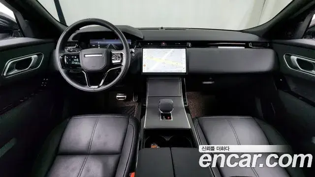 Land Rover Range Rover Velar 2025 — Photo 7/20