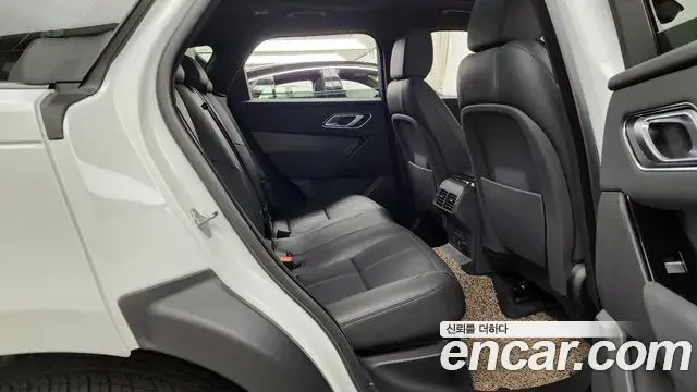 Land Rover Range Rover Velar 2025 — Photo 11/20