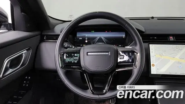 Land Rover Range Rover Velar 2025 — Photo 13/20