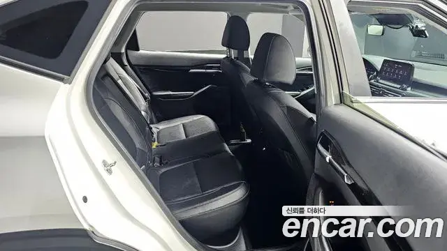 Kia Seltos 2020 — Şəkil 14/20