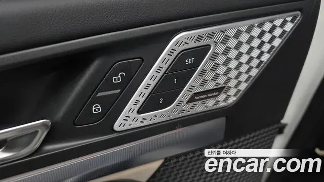 BMW X1 2024 — Photo 11/33