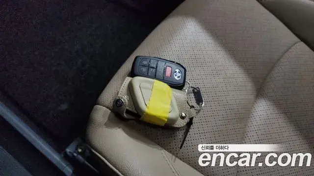 Toyota Sienna 2024 — Şəkil 6/20