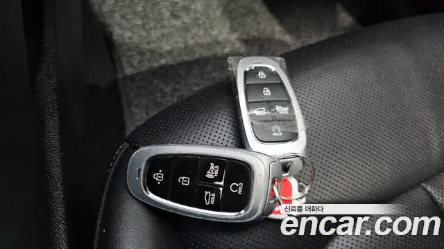 Hyundai Sonata Hybrid 2022 — Şəkil 17/30