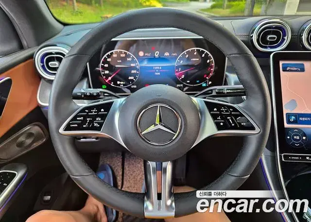 Mercedes-Benz GLC-Class 2025 — Фото 12/20