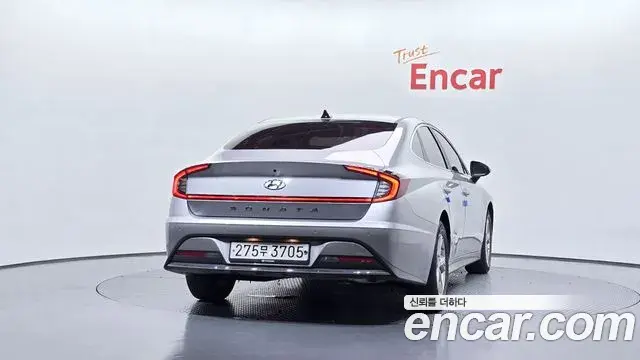 Hyundai Sonata 2020 — Фото 4/20