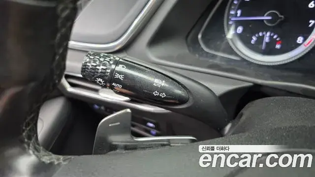 Hyundai Sonata 2020 — Фото 19/20