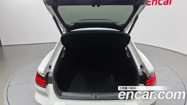 Volkswagen Arteon 2020 — Şəkil 13/41