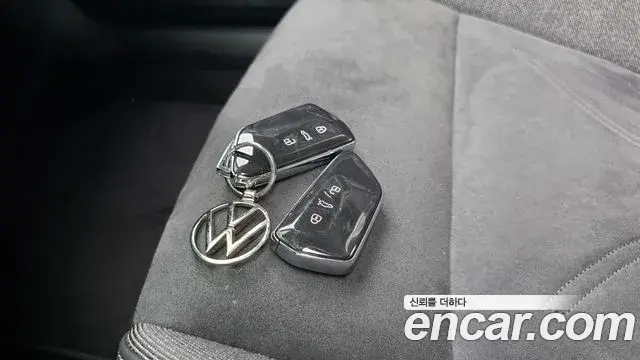 Volkswagen Golf 2026 — Şəkil 2/35