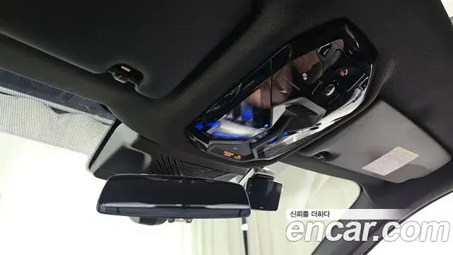 BMW 5 Series 2025 — Photo 19/20