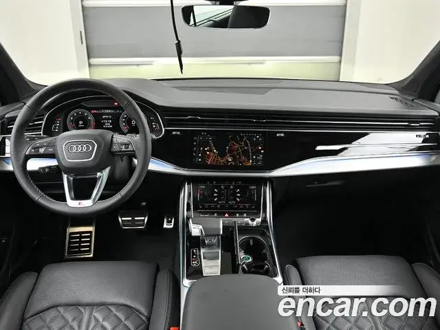 Audi Q7 2025 — Photo 9/20