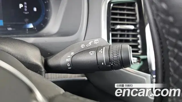 Volvo XC90 2023 — Şəkil 35/35