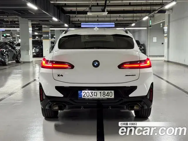 BMW X4 2022 — Photo 3/20