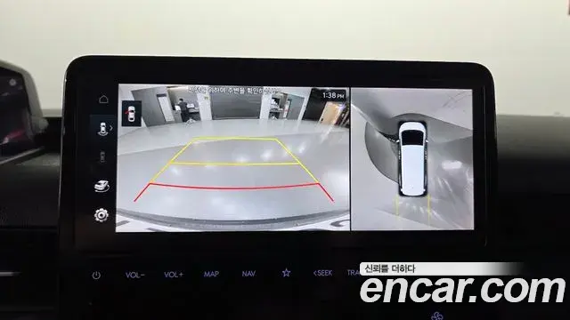 Hyundai Staria 2021 — ფოტო 14/20