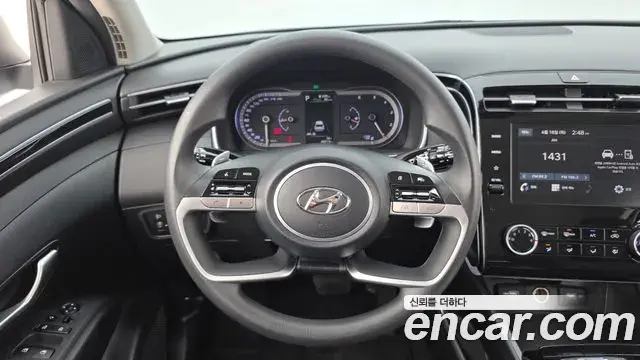 Hyundai Tucson Hybrid 2022 — ფოტო 15/20