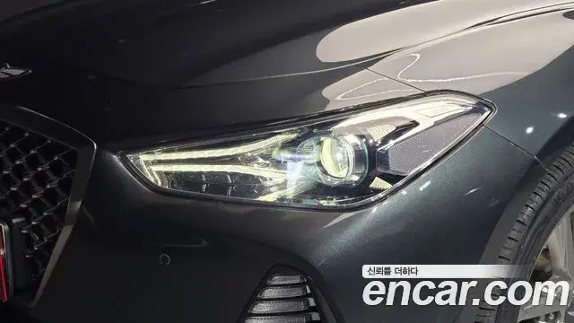 Genesis G70 2018 — Photo 29/32