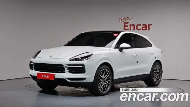 Porsche Cayenne 2022 — Photo 9/20